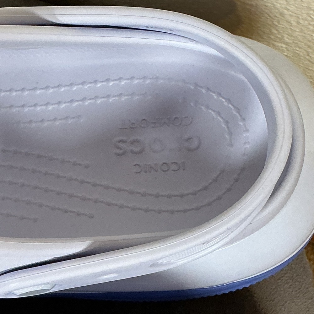 Crocs Classic Mega Crush Sandal Dreamscape EUC W9 M7 - Picture 9 of 10